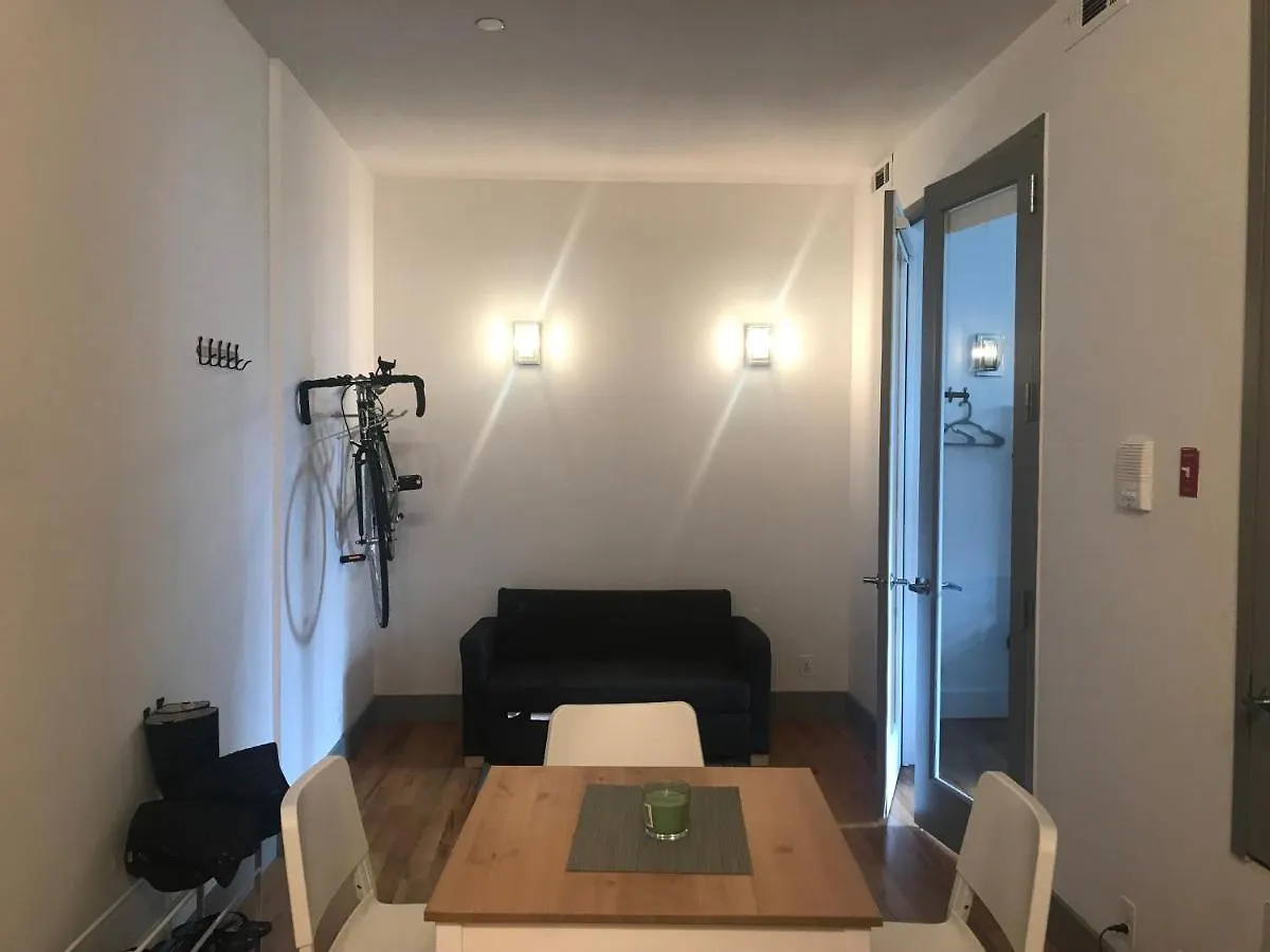 Budget Stay In Williamsburg